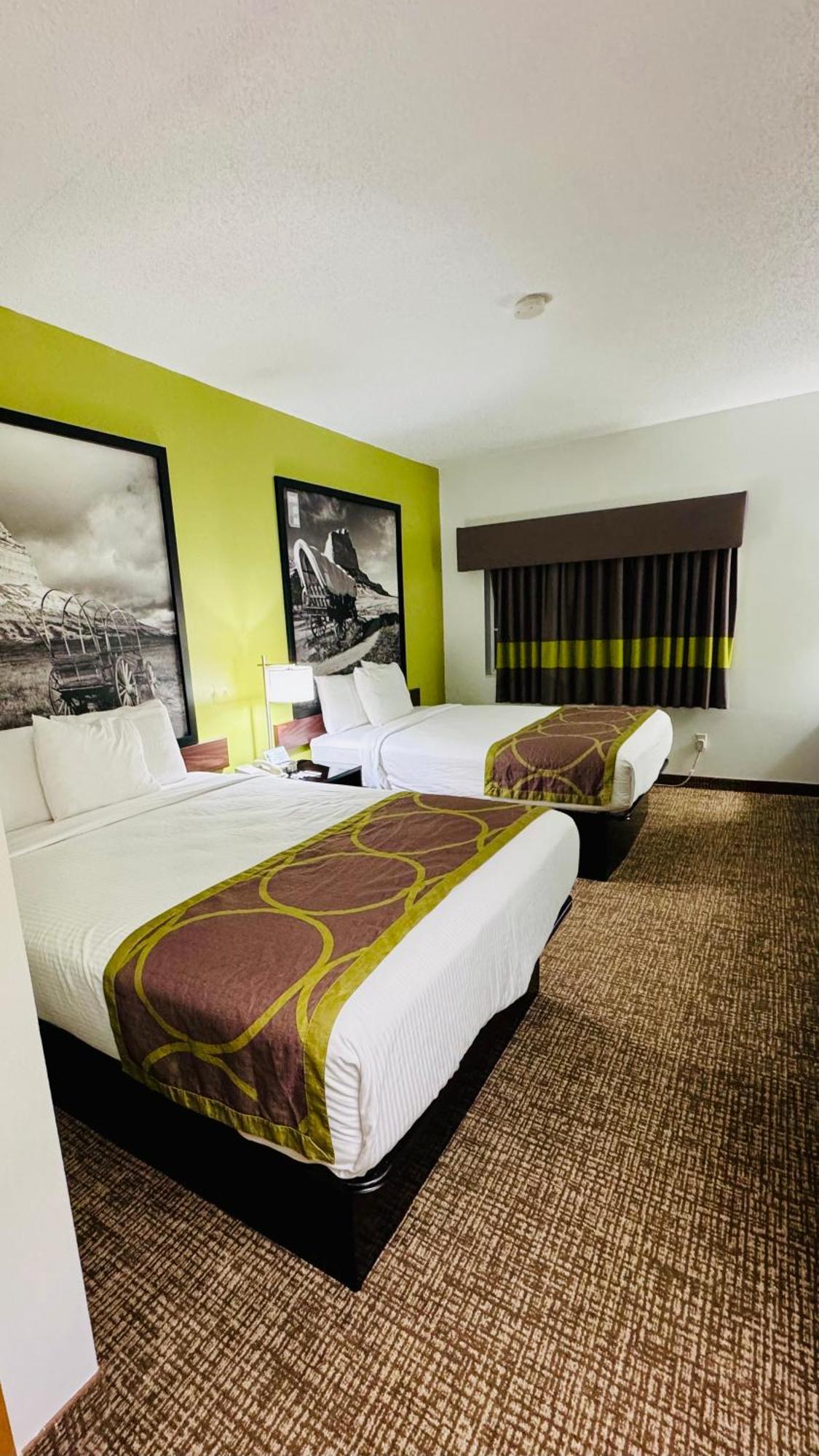 Forest City Inn Zewnętrze zdjęcie