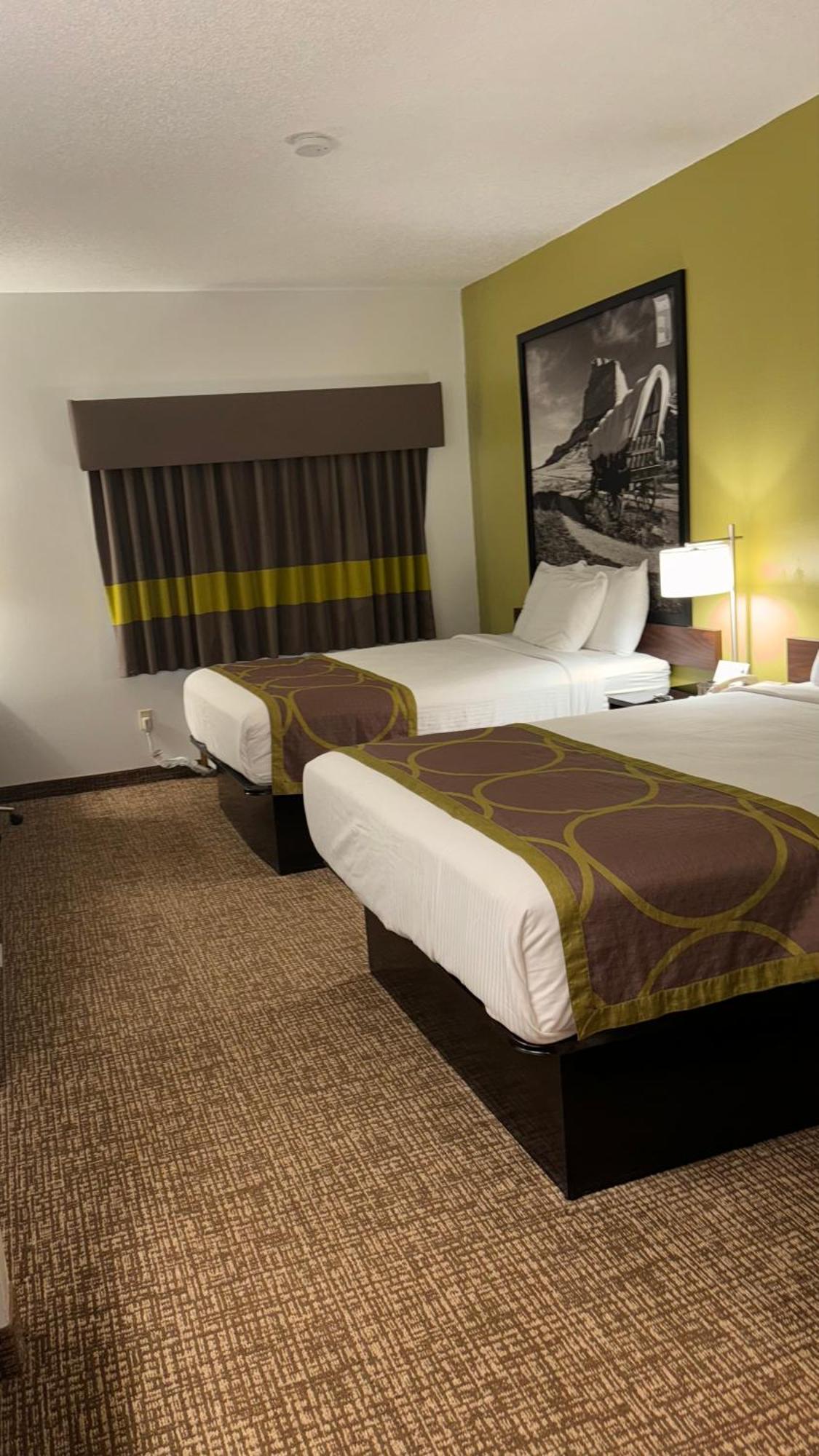 Forest City Inn Zewnętrze zdjęcie
